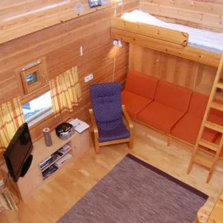 Holiday Nelja Vuodenaikaa A13/kanerva * Ylläsjärvi